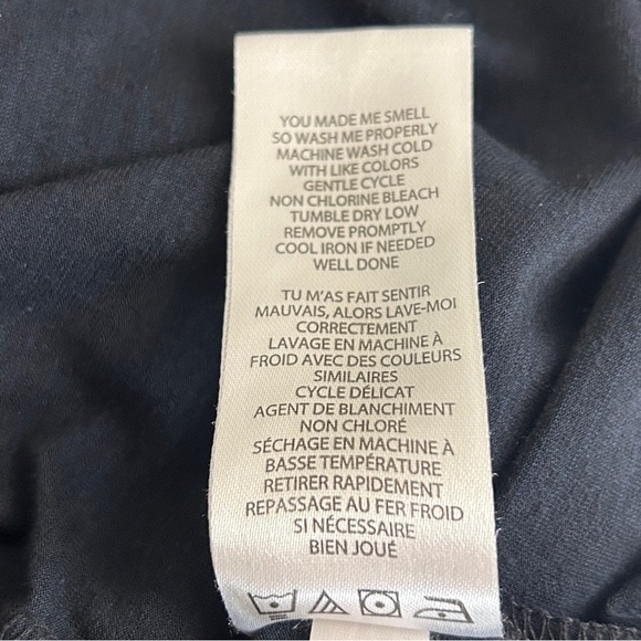 Travis Mathew Navy Blue Polo Size XL - Picture 10 of 11